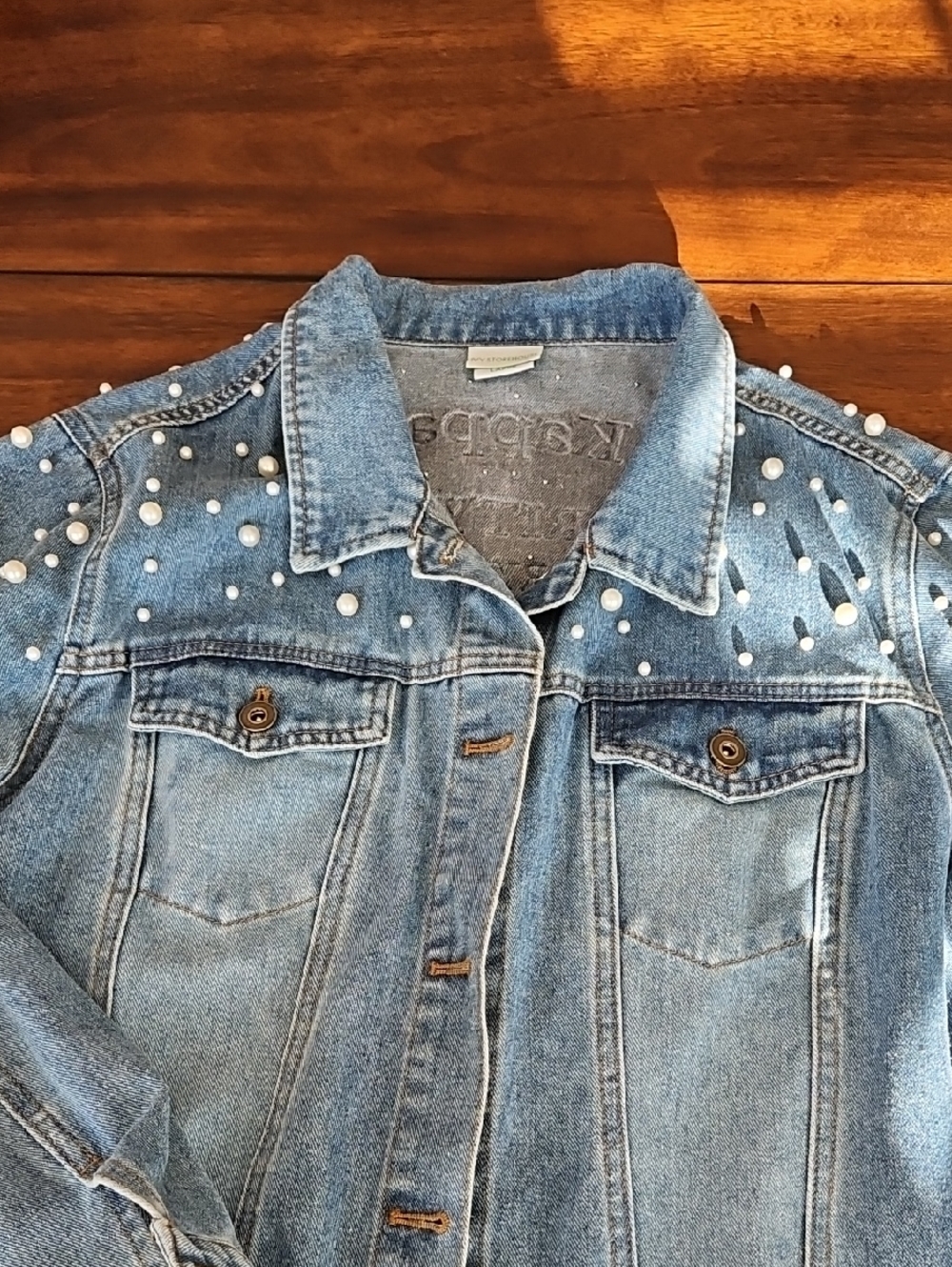 Ivy Box Alpha Kappa Alpha Pearl-Embellished Light Wash Denim Jacket